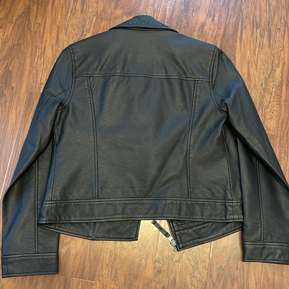 Abercrombie Kids faux leather jacket - size 11/12 - Picture 3 of 3
